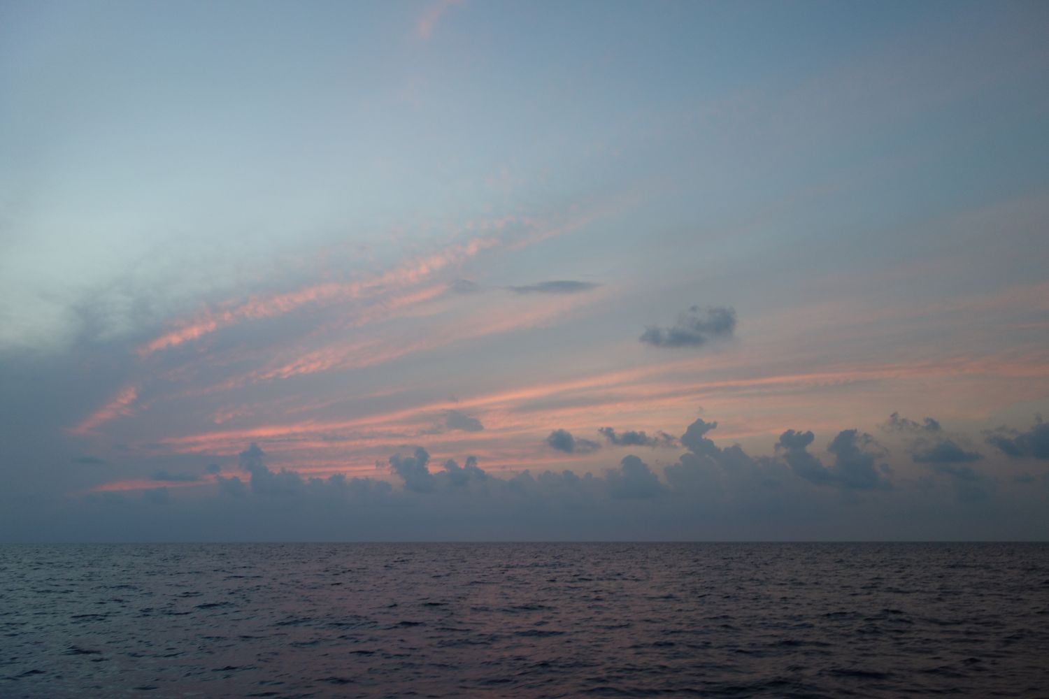 Die Wolkenberge habe ich nicht fotografiert - erst kurz vor Sonnenuntergang gabs ein Wolkenfoto